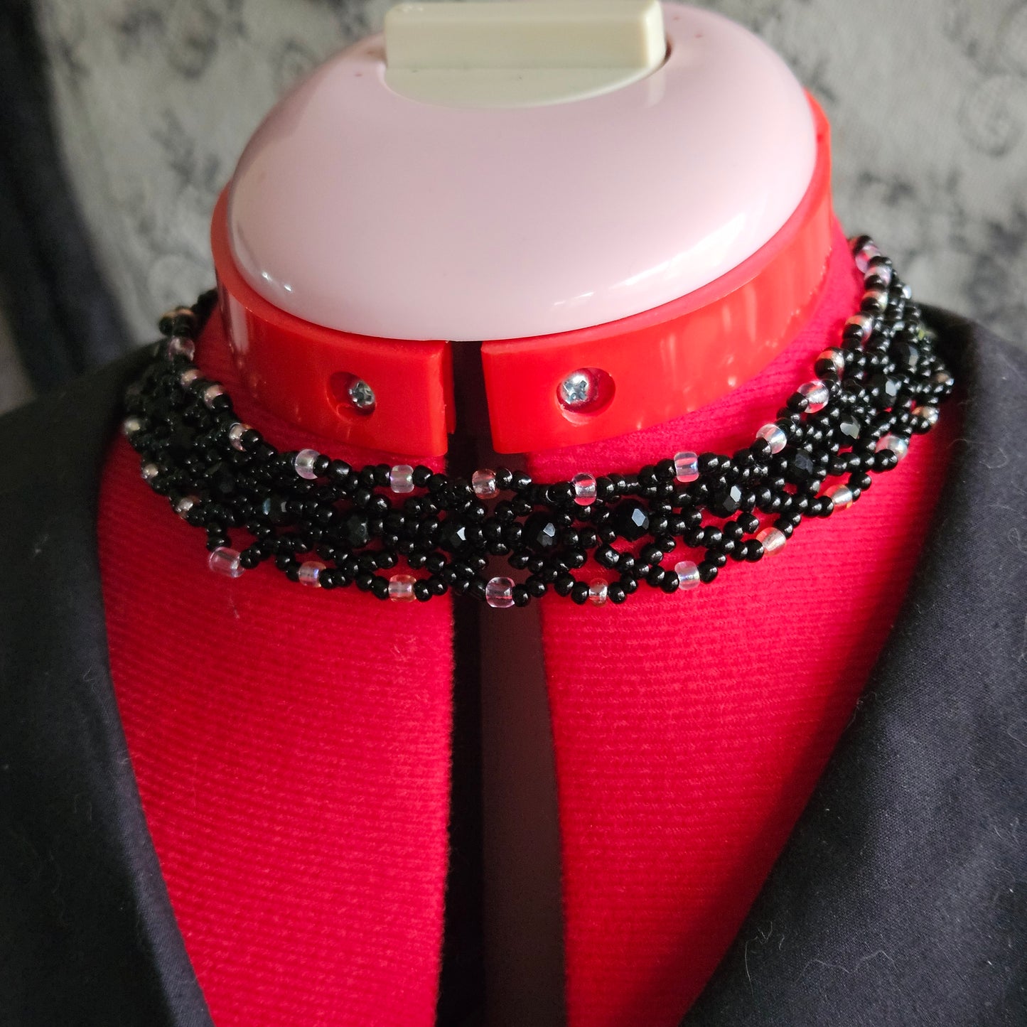 Beaded lace choker